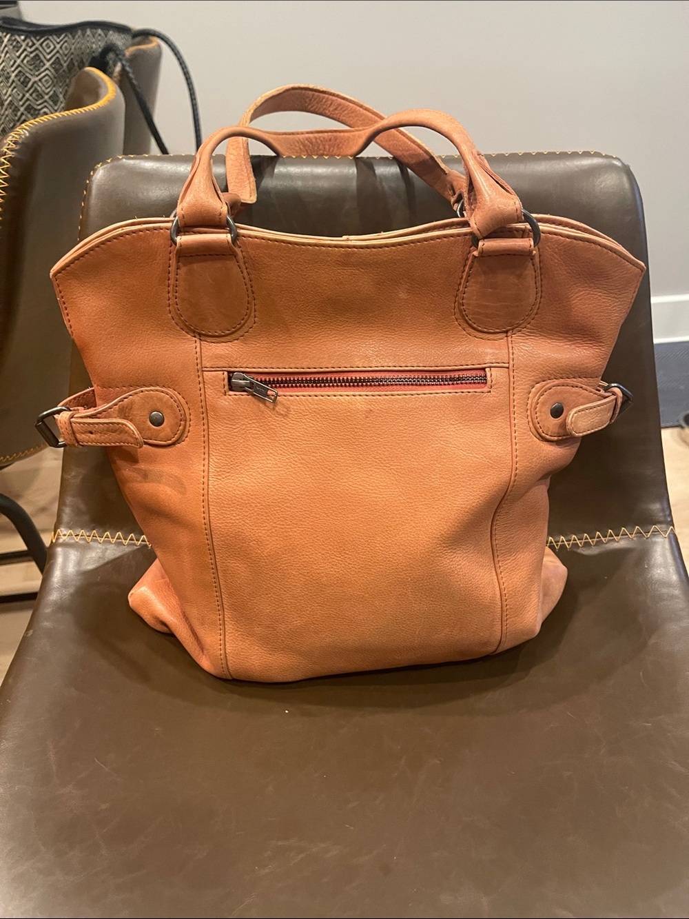 NorthStyle Cognac Leather Tote with Front Zip Pocket
